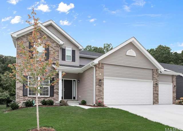 Property at 576 Evening Primrose Dr, Wentzville, MO 63385, 4 beds, 2.5 baths