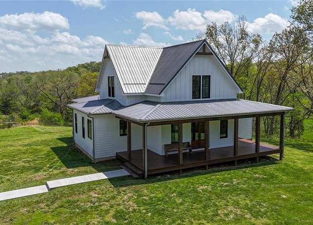 Property at 14038 County Road 4080, Rolla, MO 65401, 4 beds, 2.5 baths