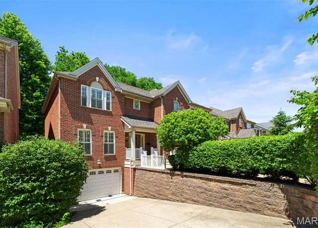 Property at 3461 Cambridge Ave, Maplewood, MO 63143, 3 beds, 2.5 baths