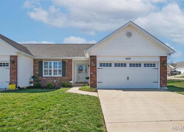 Property at 4001 Rocky Mound Dr, Wentzville, MO 63385, 2 beds, 2 baths