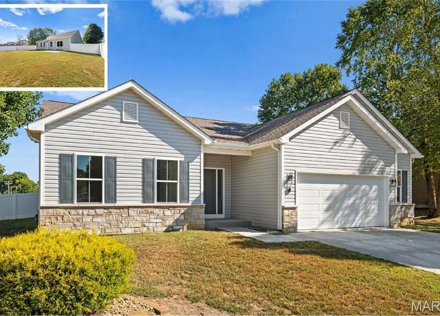 Property at 690 Vinci Dr, Caseyville, IL 62232, 3 beds, 2 baths