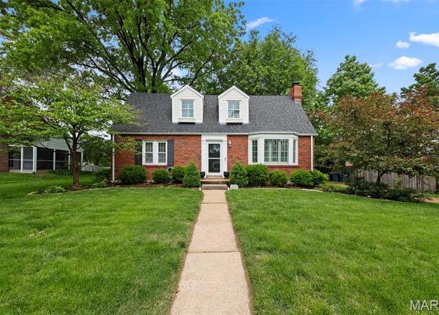 Property at 1019 Nolan Dr, St Louis, MO 63122, 5 beds, 2 baths