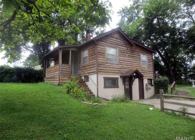 Property at 11238 Van Cleve Ave, Unincorporated, MO 63114, 1 bed, 1 bath