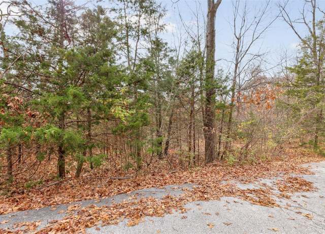 Property at 5944 Whippoorwill Dr, Hillsboro, MO 63050
