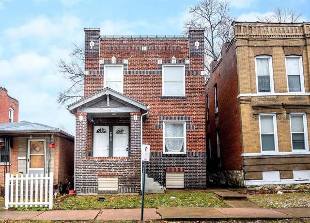 Property at 3166 California Ave, St Louis, MO 63118, 3 beds, 2 baths