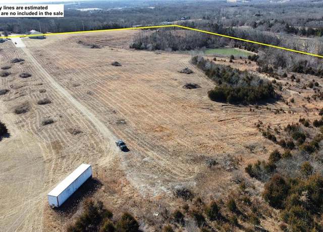 Property at 1 Happy Sac Rd E, St Clair, MO 63077