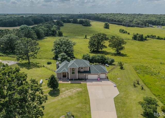 Property at 20955 Rye Ln, Richland, MO 65556, 3 beds, 2.5 baths
