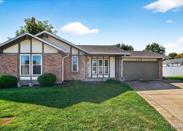 Property at 1126 Spencer Rd, St Peters, MO 63376, 4 beds, 3 baths