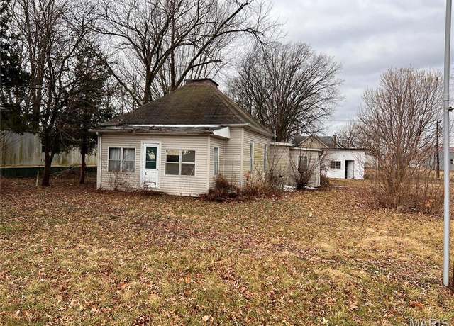 Property at 408 S Grace St, Marissa, IL 62257, 2 beds, 1 bath