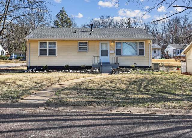 Property at 8898 Boyce Pl, Jennings, MO 63136, 3 beds, 1 bath