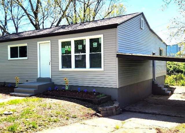 Property at 3401 Ranch Ln, St Louis, MO 63121, 4 beds, 2 baths