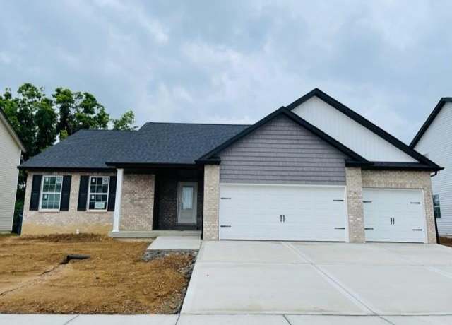 Property at 617 Middletown Ct, O'fallon, IL 62269, 5 beds, 3 baths