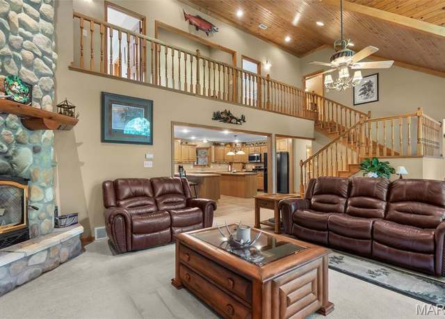 Property at 304 Timberlake Ln, Cape Girardeau, MO 63701, 5 beds, 3.5 baths