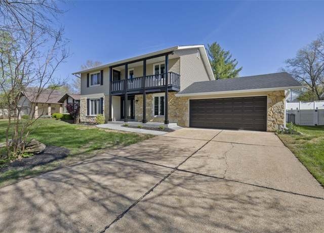 Property at 911 San Benito Ln, Fenton, MO 63026, 4 beds, 3 baths