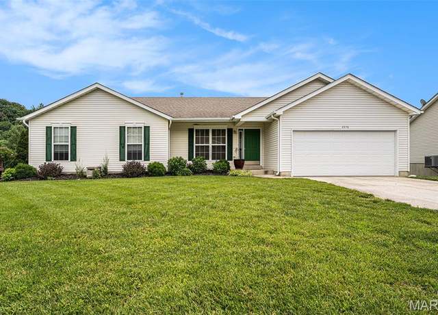 Property at 2276 Fairway, High Ridge, MO 63049, 3 beds, 3 baths
