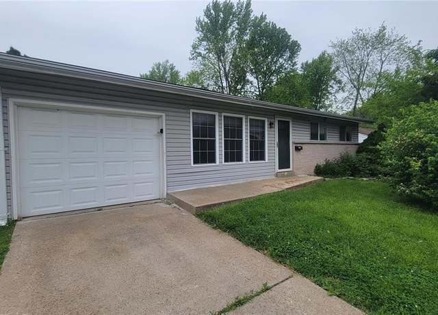 Property at 1725 Clover Ln, Florissant, MO 63031, 3 beds, 1.5 baths