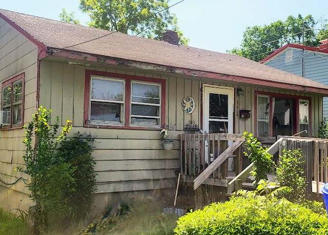 Property at 1502 Martin St, Rolla, MO 65401, 2 beds, 1 bath