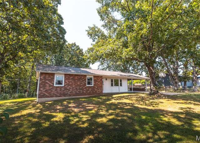 Property at 123 Jeffrey Ave, St Robert, MO 65584, 3 beds, 2 baths