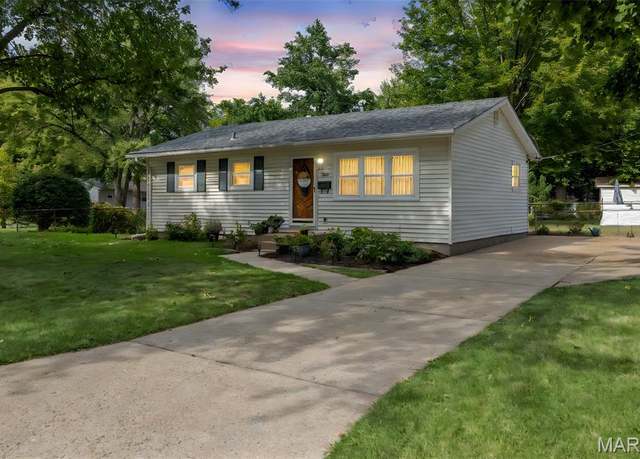 Property at 1660 Fenmore Dr, Florissant, MO 63031, 3 beds, 2 baths