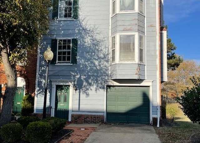 Property at 5003 Tyus Ct, St Louis, MO 63115, 3 beds, 2.5 baths