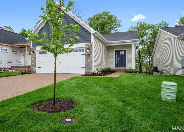 Property at 707 Barnwood Hill Dr, Wentzville, MO 63385, 2 beds, 2 baths