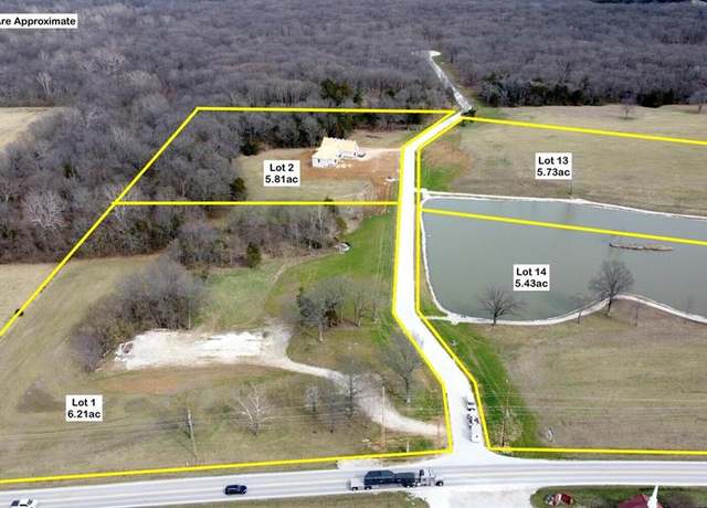 Property at 1 Serenity Lake Ct, Foristell, MO 63348