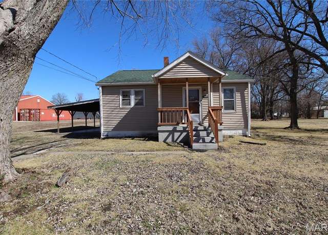 Property at 2447 Donna Dr, Cahokia, IL 62206, 5 beds, 2 baths