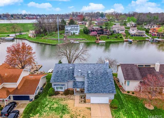 Property at 11 Lakeside Cir, Lake St Louis, MO 63367, 4 beds, 2.5 baths