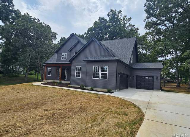 Property at 229 Victor Ct, Ballwin, MO 63021, 4 beds, 3 baths