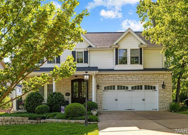 Property at 1615 Dearborn Dr, St Louis, MO 63122, 4 beds, 3.5 baths