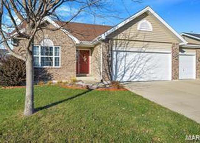 Property at 2828 Cedar Grove Dr, Belleville, IL 62221, 3 beds, 3 baths
