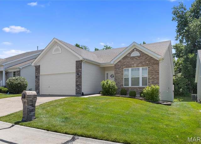 Property at 120 Ellington Oaks Dr, St Peters, MO 63376, 3 beds, 3 baths