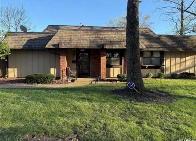 Property at 2656 Hampton Rd Unit 2A, St Charles, MO 63303, 2 beds, 2 baths