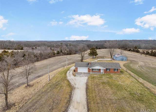 Property at 762 Cave Farm Rd, Troy, MO 63379, 3 beds, 1.5 baths