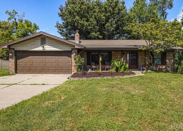 Property at 19726 Old Jamestown Rd, Florissant, MO 63034, 3 beds, 3 baths