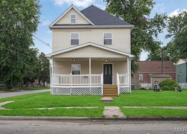 Property at 2162 State St, Granite City, IL 62040, 4 beds, 1.5 baths