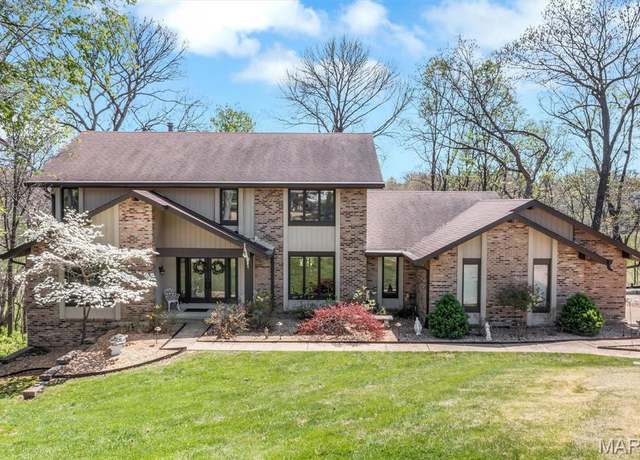Property at 2244 Kehrs Ridge Dr, Chesterfield, MO 63005, 4 beds, 4.5 baths
