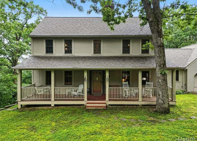 Property at 1423 Emily Ln, Festus, MO 63028, 3 beds, 2.5 baths