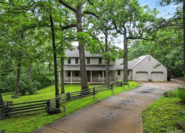 Property at 1423 Emily Ln, Festus, MO 63028, 3 beds, 2.5 baths