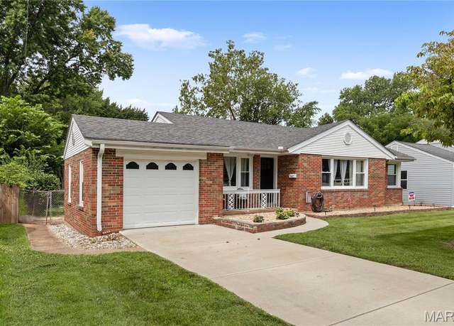 Property at 2211 Cherry Ln, St Charles, MO 63301, 3 beds, 1 bath