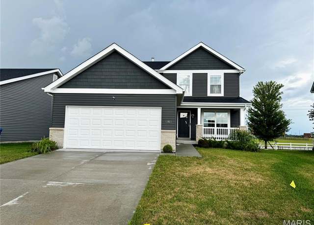 Property at 882 Palisades Cir, St Charles, MO 63301, 3 beds, 2.5 baths