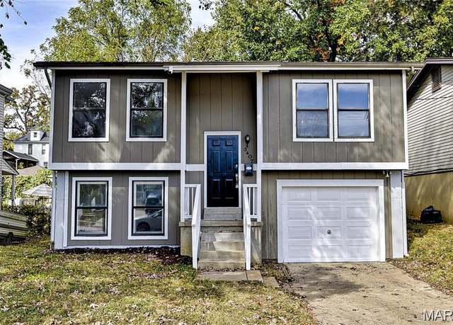 Property at 3407 Manhattan Ave, Saint Louis, MO 63143, 3 beds, 2 baths