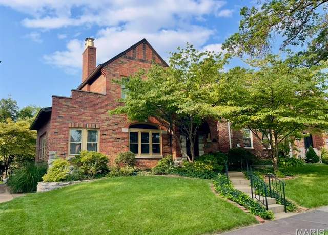 Property at 6265 Walsh St, Saint Louis, MO 63109, 2 beds, 2 baths