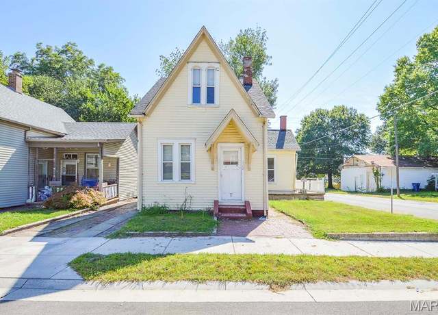 Property at 622 S Church St, Belleville, IL 62220, 3 beds, 1 bath