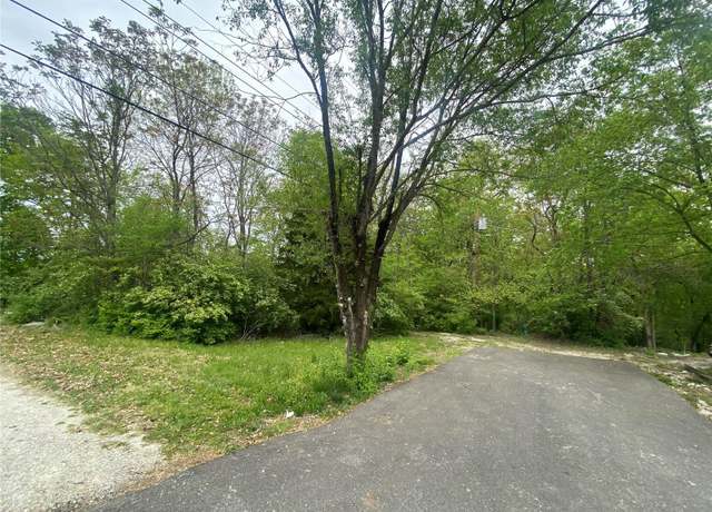 Property at 3401 Henry Dr, Imperial, MO 63052