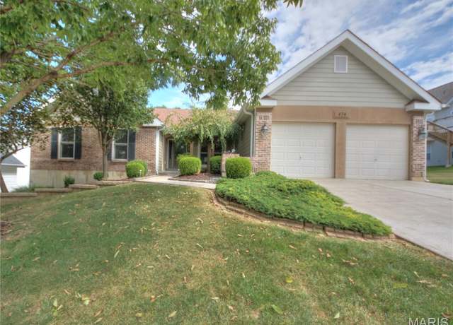 Property at 474 Meramec View Dr, Eureka, MO 63025, 3 beds, 2 baths