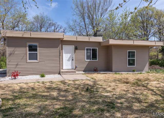 Property at 7392 Sunridge Dr, Barnhart, MO 63012, 3 beds, 2 baths