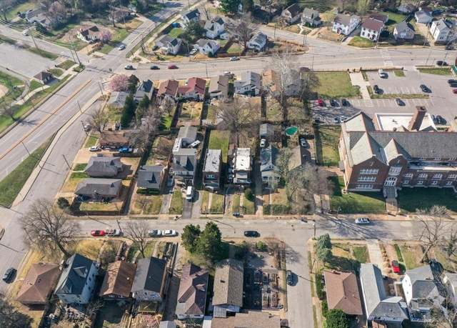 Property at 7120 Arsenal St, St Louis, MO 63143, 3 beds, 2.5 baths