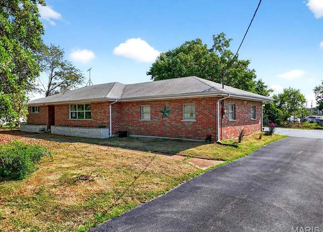 Property at 2832 Williams Creek Rd, High Ridge, MO 63049, 3 beds, 2 baths