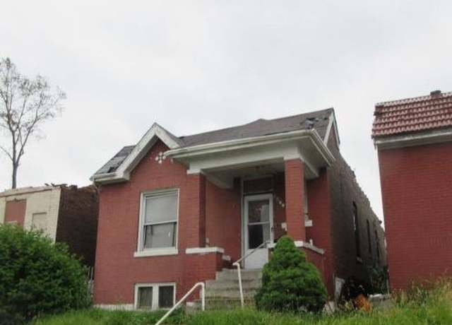 Property at 4472 Natural Bridge Ave, St Louis, MO 63115, 2 beds, 1 bath